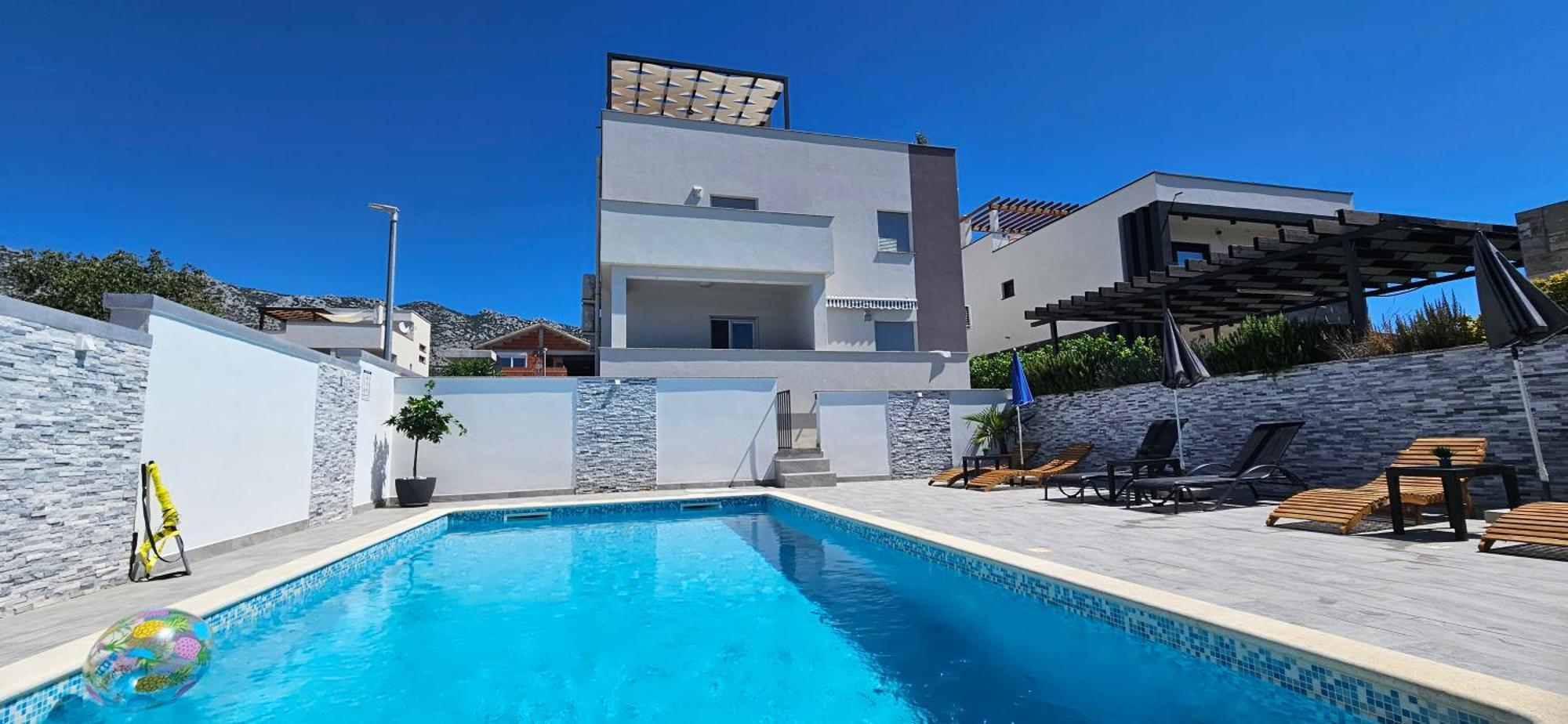 Villa Silver สตารีกราด-ปาเคลนีซา ภายนอก รูปภาพ